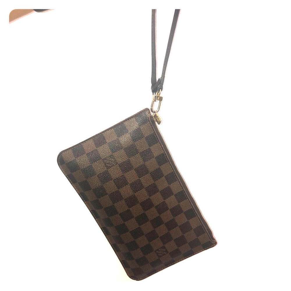 Authentic Louis Vuitton Damier Canvas wristlet